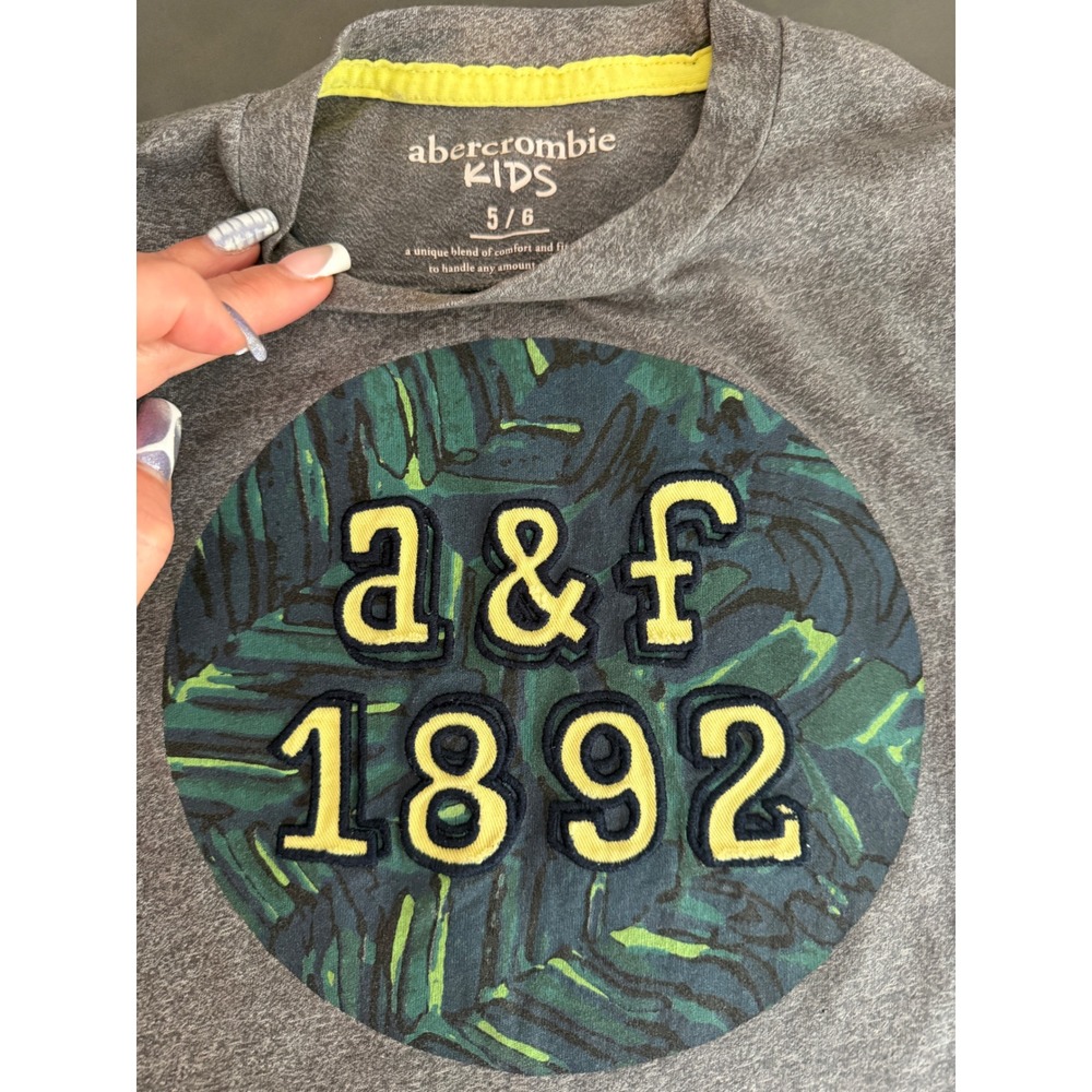 Abercrombie Kids Lot of 5 Boys TShirts Size 5/6 Camo Blue Set - Picture 5 of 8
